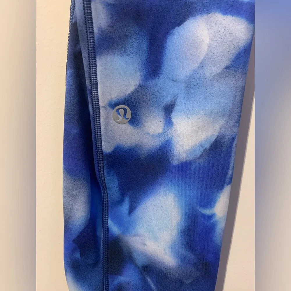 NWOT full length lulu leggings with pockets - Picture 3 of 7